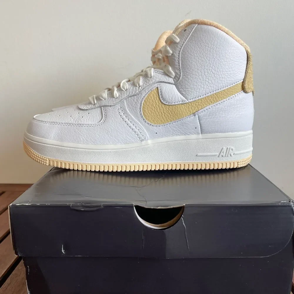 Nike Air Force 1 Scuplt Women Size 8